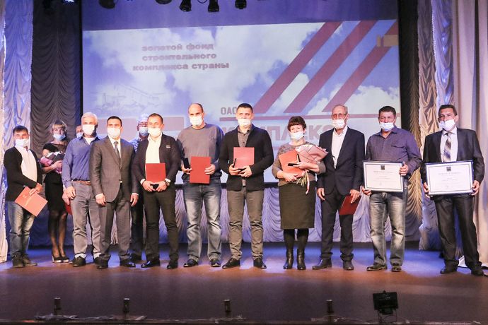 75 лет «Комплекс» продолжает строить со знаком качества