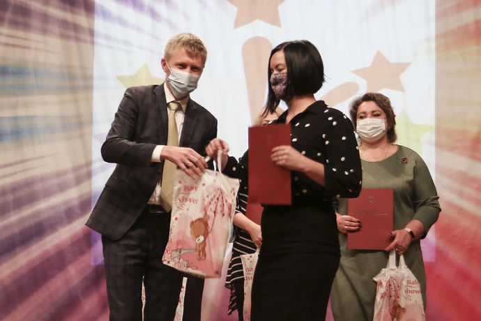 «Искры надежды» продолжают дарить тепло