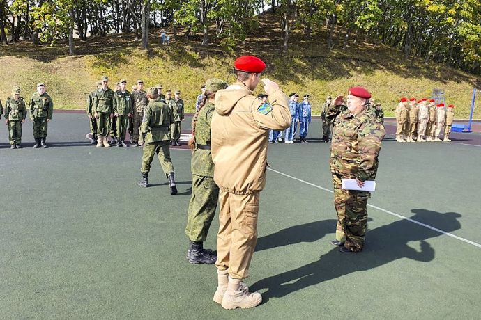 Семинар и командные игры провели в Находке для юнармейцев