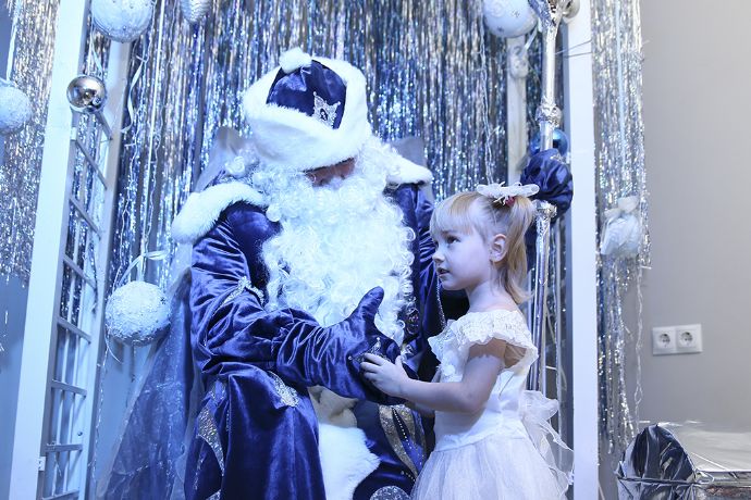 Дом молодёжи открывает благотворительные новогодние мероприятия «Вклад в будущее»