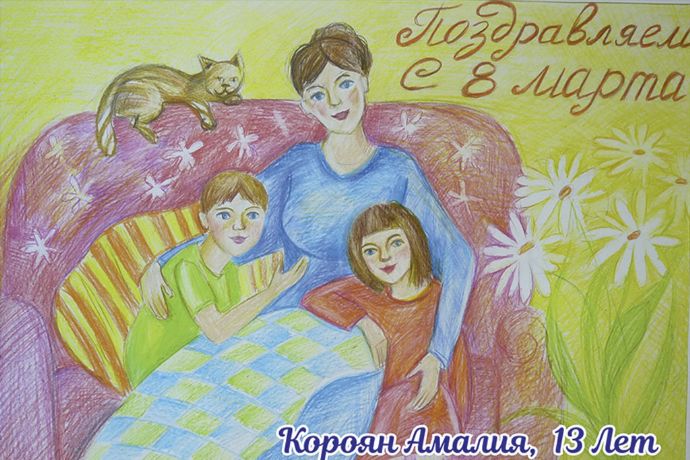 Рисунки юных художников украсили Находку к 8 марта