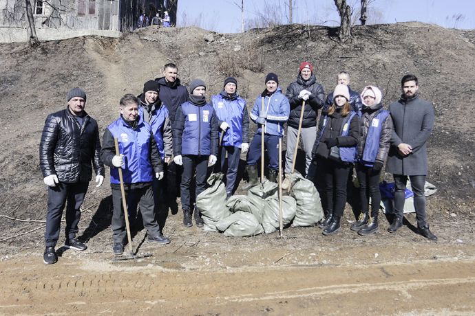 Трудовые коллективы и общественность вышли на генеральную уборку  в Находке