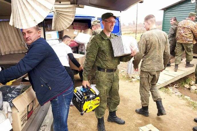 Посылки от жителей Находки передали на полигон в Сергеевке