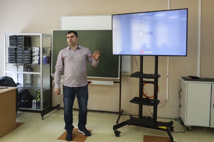 В школах Находки внедряют цифровые технологии