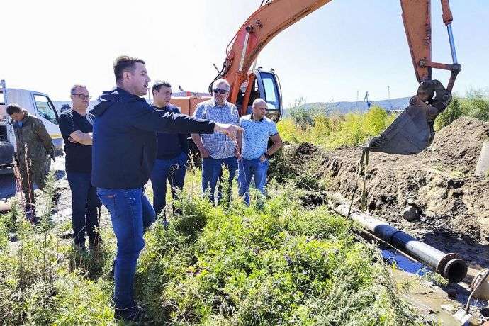 Глава Находки лично контролирует ход работ по устранению последствий тайфуна