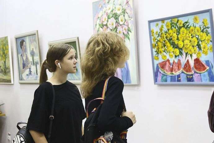 Находкинцев приглашают взглянуть  на «Автограф сентября»