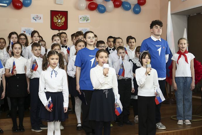 «Орлята России» приняли в свои ряды учащихся начальной школы № 23