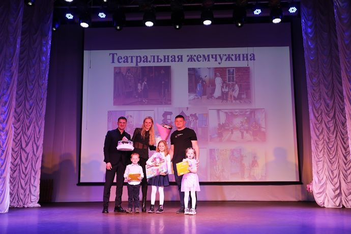 В Находке «Олимп успеха» объединил педагогов, родителей, школьников и воспитанников детских садов
