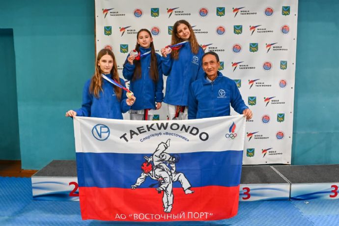 Команда «Восточник» из Врангеля завоевала награды Кубка Приморья по тхэквондо