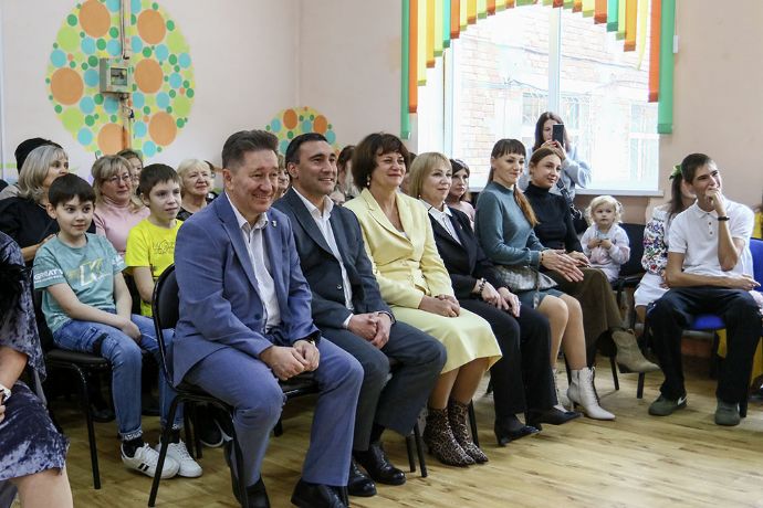 Центр содействия семейному устройству Находки отметил 75-летний юбилей