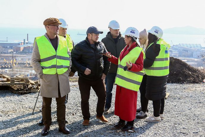 Общественные наблюдатели контролируют ход работ на мемориальных комплексах и в новом сквере Находки