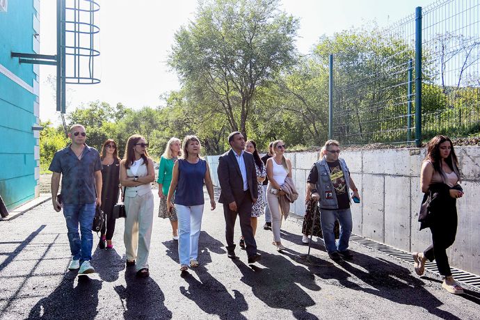 Глава Находки и общественные наблюдатели провели выездной мониторинг социальных объектов