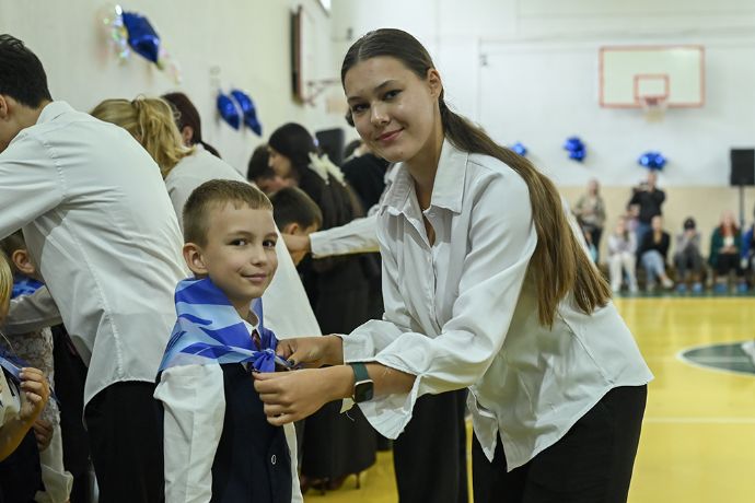 Первоклассники Находки вступили в ряды Орлят России
